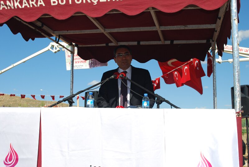 2013 yl Hastanenin Resmi Al ile mam Hatip Ortaokulu'nun temel atma treninden resimler